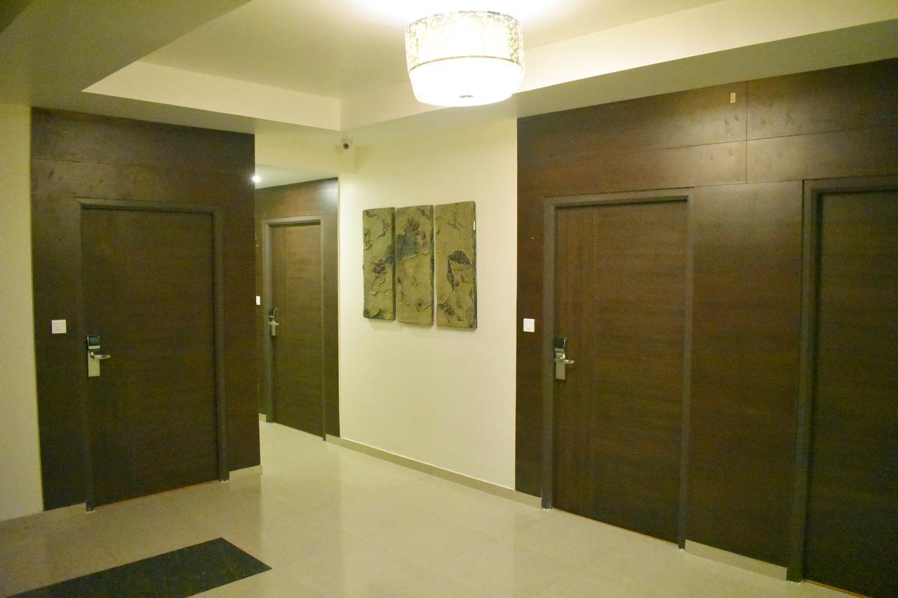 Grand Arcadia Hotel Tiruchirappalli Buitenkant foto